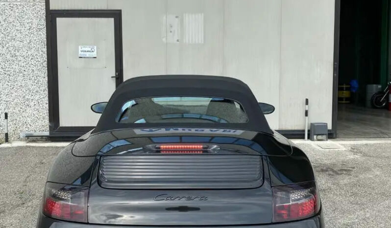 
								Porsche 911 - 996 Cabrio full									